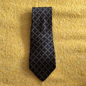 100% Silk Tie